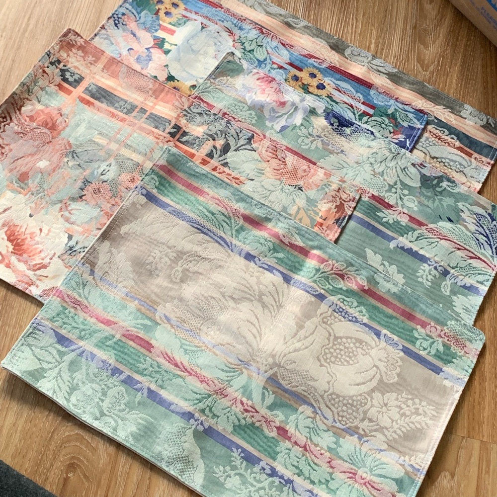 Set of 5 handmade placemats